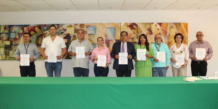 Promueve Gobierno de Sonora vinculación del sector productivo con universidades: UTS