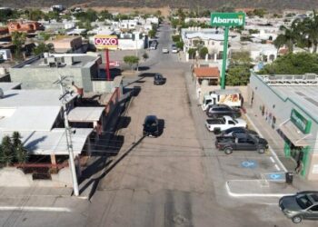 Avanza obra de pavimentación en la colonia Petrolera