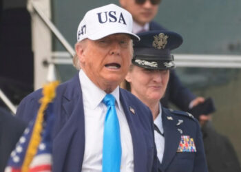 Discuten fiscales generales estatales demócratas y los abogados del gobierno sobre las implicaciones de la propuesta del presidente Donald Trump