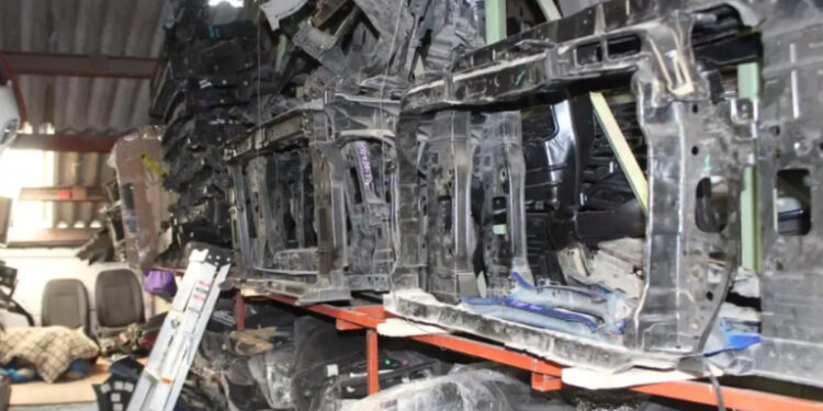 Asegura SSC 81 toneladas de autopartes y detiene a dos hombres en la Cuauhtémoc