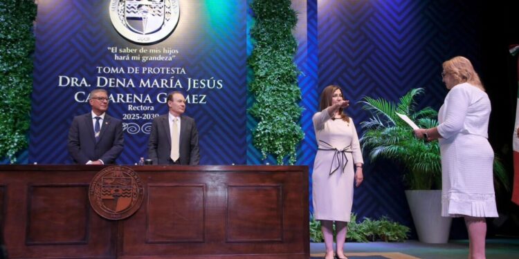 Gobernador Durazo reconoce a nueva rectora de Unison; refrenda compromiso con la transformación educativa