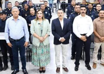 Reconoce Lamarque a policías de Cajeme que culminaron con éxito curso sobre “alerta de género”