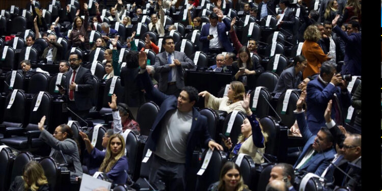 Aprueba el Senado la reforma para víctimas de desaparición forzada