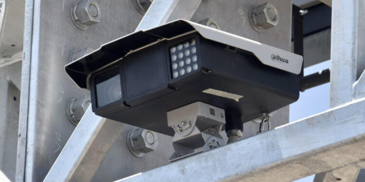 Comienzan a operar cámaras de video vigilancia en innovadores Arcos de Seguridad vial