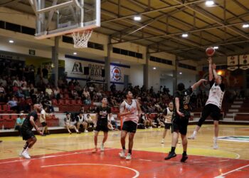 Felicitan a los jugadores que formaron parte del Juego de Estrellas de la Liga Municipal de Básquetbol