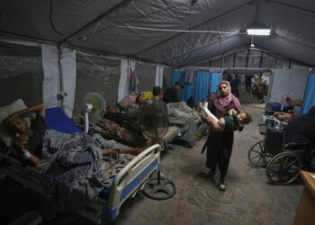 Israel asesinó a 800 palestinos hambrientos cerca de centros de ayuda