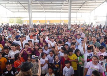 Gobernador Durazo impulsa formación de más de 100 mil niños y jóvenes con Centros de Bienestar