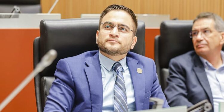 Diputado René García respalda trabajos de la Comisión Sonora-Arizona