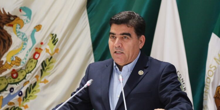 Celebra diputado Jesús Tadeo Mendívil la reapertura de la frontera norte de México para la exportación de ganado.