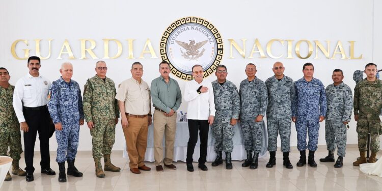Acompaña presidente Javier Lamarque a Gobernador Alfonso Durazo en inauguración del Batallón de Guardia Nacional en Cajeme