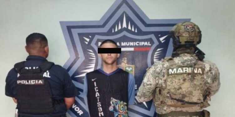 Detienen a hombre por presunto delito contra la salud en la zona norte de Cajeme
