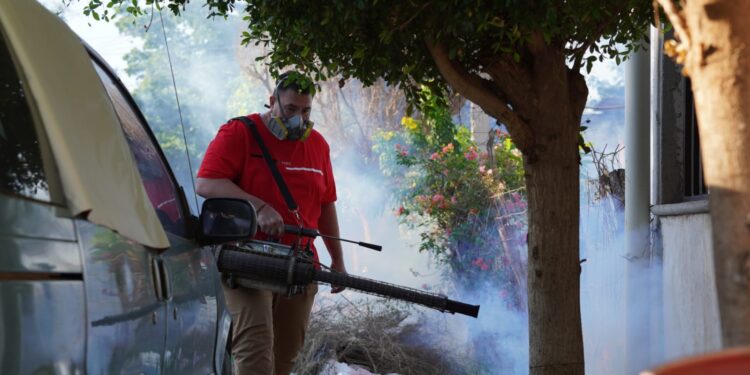 Gobierno de Huatabampo inicia con campaña de fumigación emergente