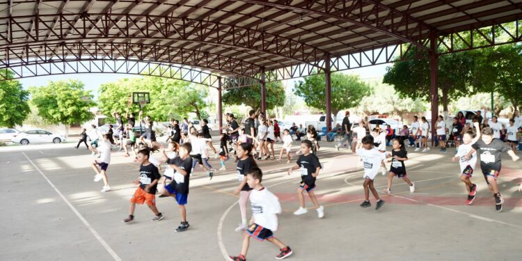 Impulsa Gobernador Alfonso Durazo formación deportiva en el sur de Sonora