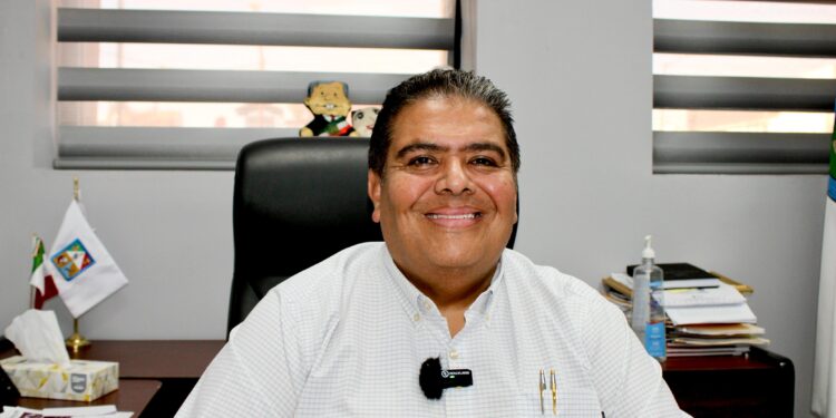 Fortalece Ayuntamiento  proceso legal para llevar beneficios a zona rural