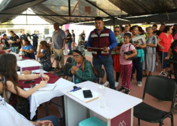 Llega jornada “Sonora Atiende” a la colonia Sonacer