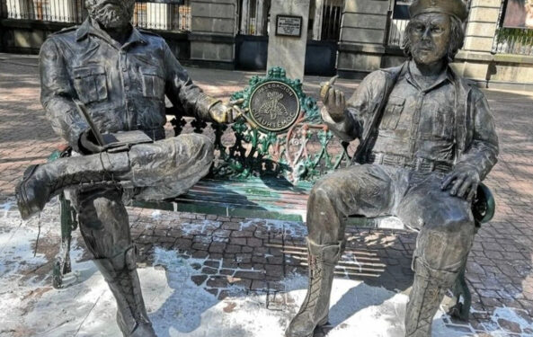 Daño patrimonial, si subastan estatuas del ‘Che’ y Castro, dice Sheinbaum
