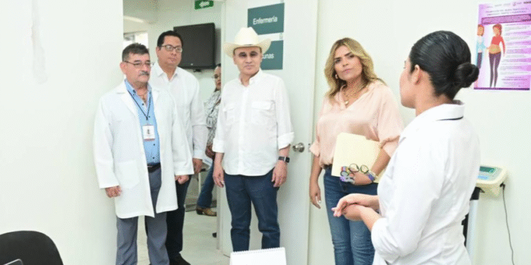 Cumple Gobernador Durazo a trabajadores de la salud; avanza solución a demandas laborales