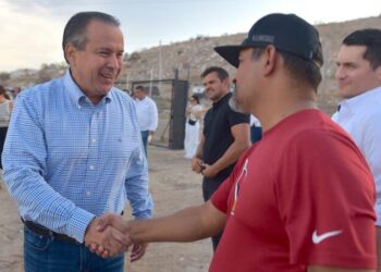 Entrega Toño Astiazarán primera etapa de Centro Comunitario Las Lomas en beneficio de vecinos del sector