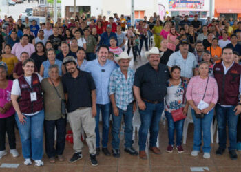 Benefician a más de mil familias con apoyos económicos en el sur del estado