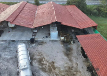 En poblado de Tres Marías, Morelos, aseguran almacén con combustible robado