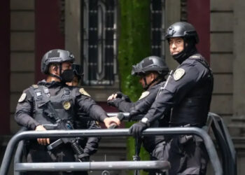 Detienen a 28 personas posiblemente involucradas en juegos de apuestas ilegales en Iztapalapa y AO