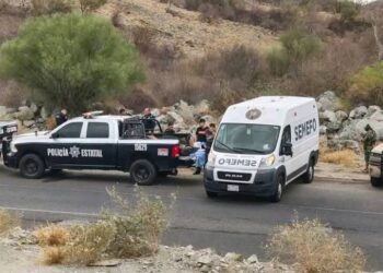 Encuentran encobijado con tiro de gracia en la cabeza en Hermosillo.