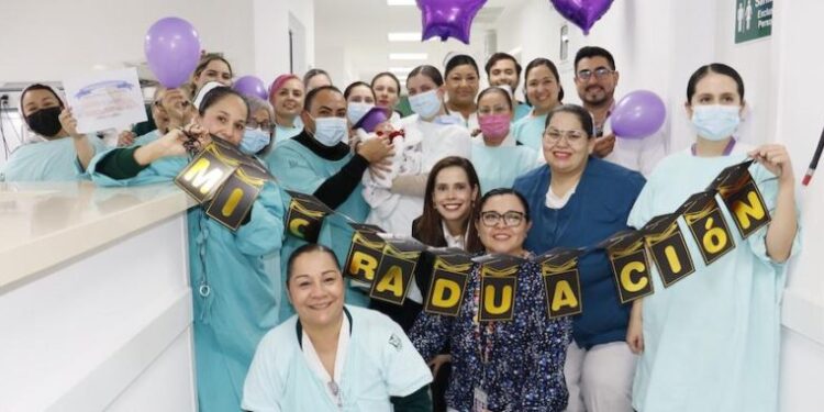 Realiza IMSS Sonora ceremonia a recién nacidos prematuros