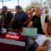 Gobernador Durazo acerca trámites y servicios gratuitos de la feria “Sonora Atiende” a familias de la colonia Solidaridad