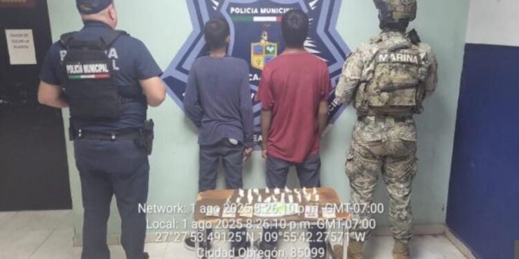 Detiene policía municipal a 4 personas por el probable delito contra la salud