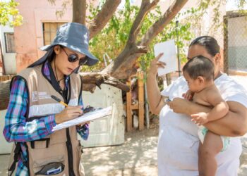 Gobierno de Sonora acerca hidratación y atención médica a la población durante temporada de calor