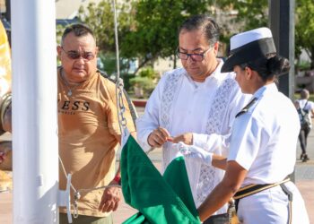 Celebran autoridades municipales el 256 aniversario de la fundación de Guaymas
