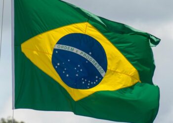 Sheinbaum descarta un tratado de libre comercio con Brasil