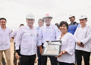 Gobernador avanza construcción de 33 mil 800 viviendas en Sonora con respaldo de Presidenta Sheinbaum