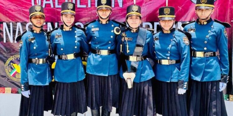 Destacan estudiantes de Cobach en Concurso Nacional de Escoltas