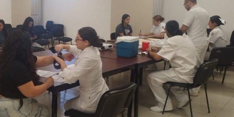 Garantizan seguridad social a cerca de 3 mil trabajadores eventuales de salud