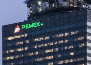 Se investiga a 16 ex funcionarios de Pemex por sobornos, revela Raquel Buenrostro