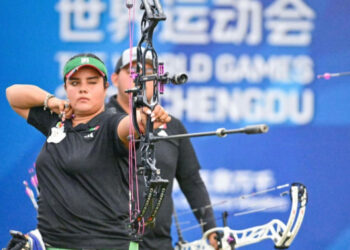 Maya Becerra, oro y plata en tiro con arco
