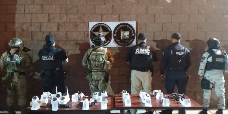 FGJES ASEGURA 23 CÁMARAS DE VIDEO VIGILANCIA PARÁSITAS en operativo conjunto en SLRC