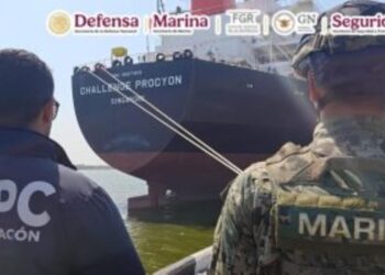 Detienen a directores de empresas tras decomiso de hidrocarburo