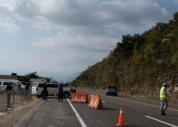 Solidaridad laboral enciende más de mil protestas en EU