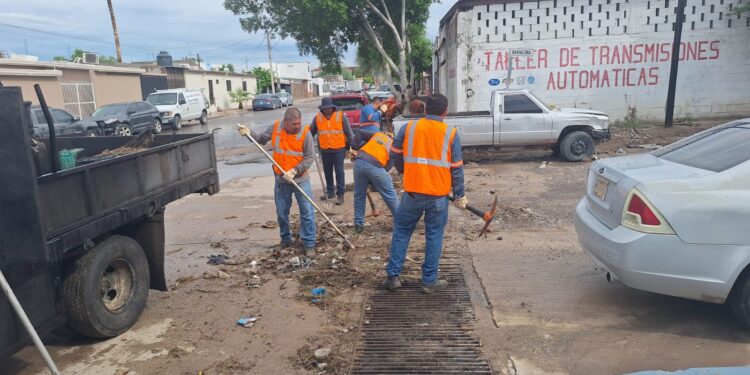 Ayuntamiento de Hermosillo refuerza acciones ante intensas lluvias: Comité de Emergencia en sesión permanente