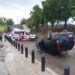Enfermera pierde el control de su vehículo y vuelca debajo de un puente en Hermosillo