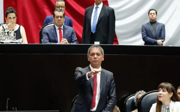 La economía está sólida y va a estar mejor: Édgar Amador