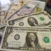 Los mercados financieros regresan a su zona de cautela; el peso cede ante el dólar