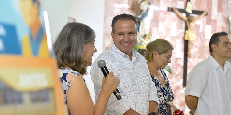 Entrega Alcalde obra ganadora del Presupuesto CRECES en colonia Ley 57