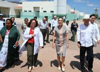 Gobernador Durazo y Presidenta Sheinbaum garantizan a familias sonorenses salud de calidad con infraestructura moderna