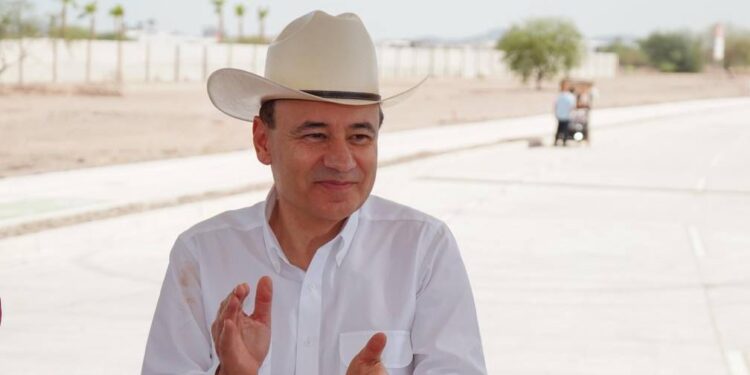 Gobernador Durazo impulsa la seguridad vial y turismo con proyecto de ampliación de carretera a Hermosillo-Bahía de Kino
