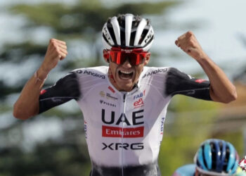 Isaac del Toro conquista el Giro Della Toscana en Italia
