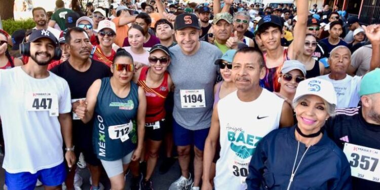 Encabeza Toño Astiazarán Primer Trote Amistoso en Nogales junto a más de 1500 corredores