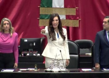 Kenia López Rabadán rinde protesta como presidenta de la Cámara de Diputados